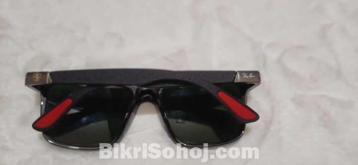 Sunglass
